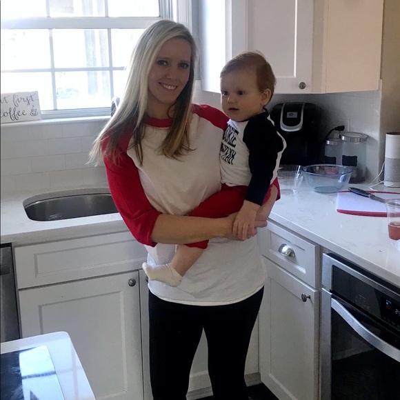 Meet your Posher, Christina - Picture 1 of 1